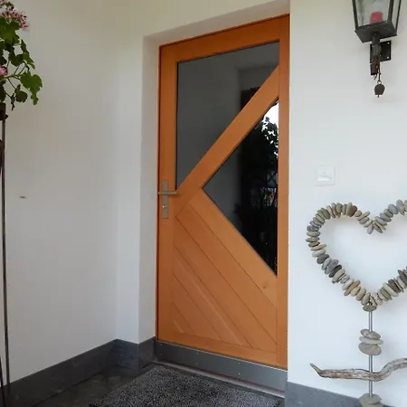 Chalet Christa * Aeschi Bei Spiez