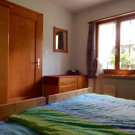 Chalet Christa * Aeschi Bei Spiez