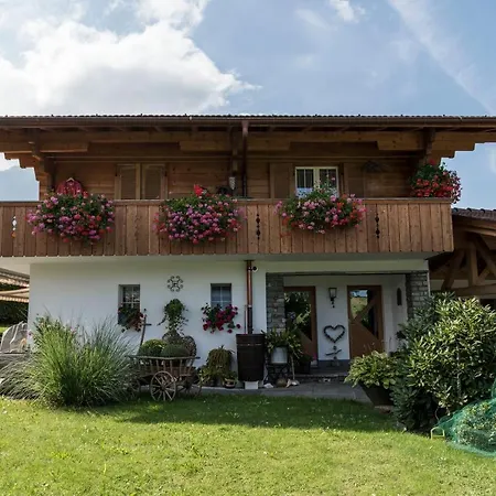 Апартаменты Chalet Christa